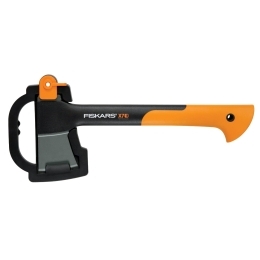 Sekera Fiskars X7